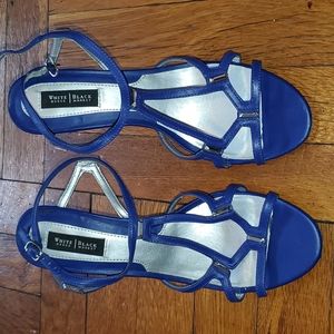 Blue strapped heels with leather outsole